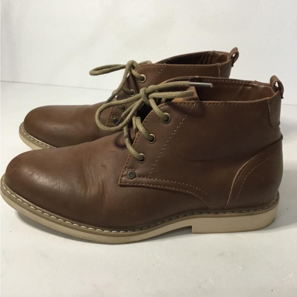 Ashton Hayes Boys Faux Leather Boots Sz 4 EUC